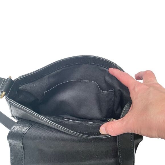 Frye Leather Crossbody Bag Claude Messenger Pebbled Black - Picture 11 of 15